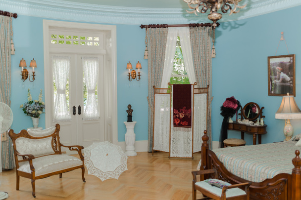 Eski vintage büyüleyici muhteşem görünümü yatak odası arka plan tarz - Fotoğraf, Görsel