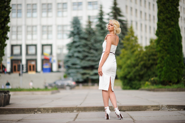 sexy girl in white dress  - 写真・画像