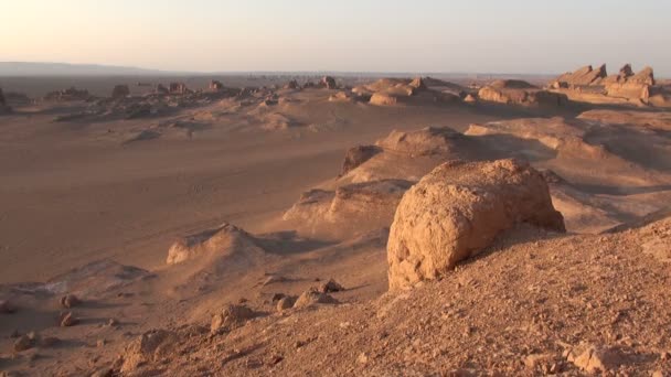 Sivatagi táj Iránban - Felvétel, videó