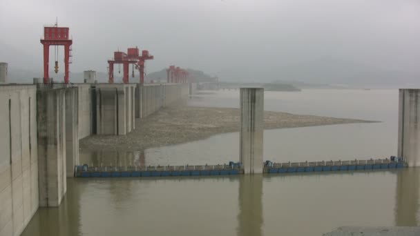 Çin'deki üç Boğaz Barajı - Video, Çekim