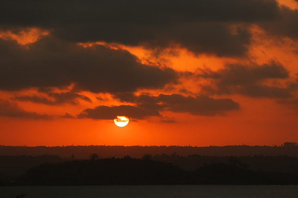 Afrikanischer Sonnenuntergang - Foto, Bild