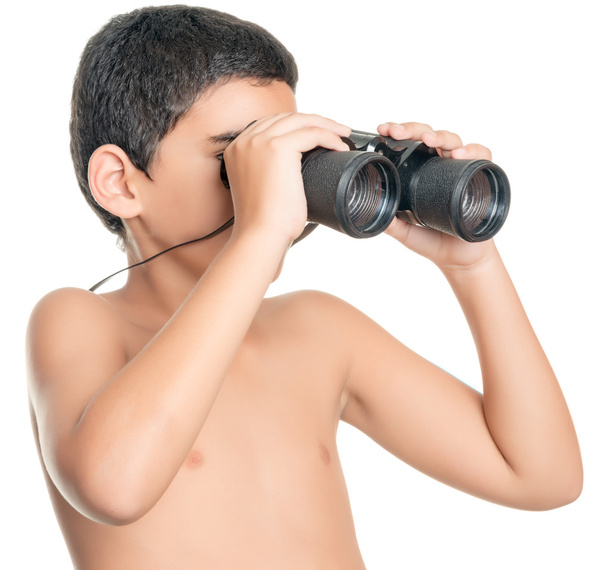 Shirtless hispanic boy looking through binoculars - Zdjęcie, obraz