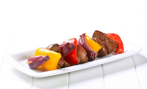 Hígado de pollo shish kebab
 - Foto, Imagen