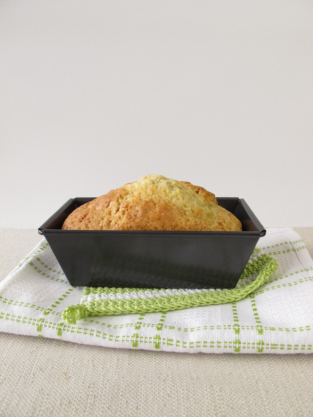Loaf cake in baking tin - Фото, зображення
