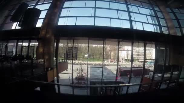 Elevador de vidro
 - Filmagem, Vídeo