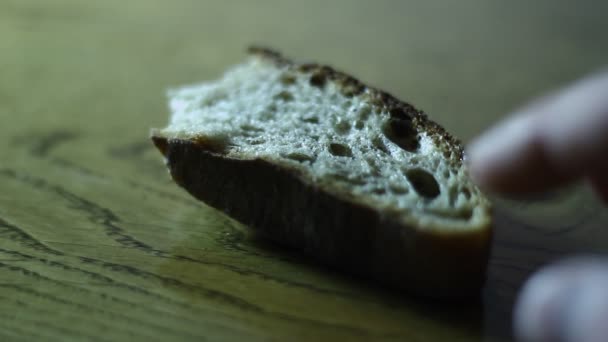 ruka, chléb - Záběry, video