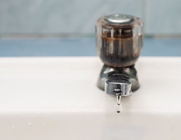goutte d'eau du robinet - Photo, image