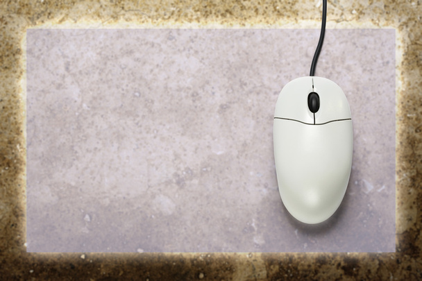 Myszy komputerowe na puste tło - Zdjęcie, obraz