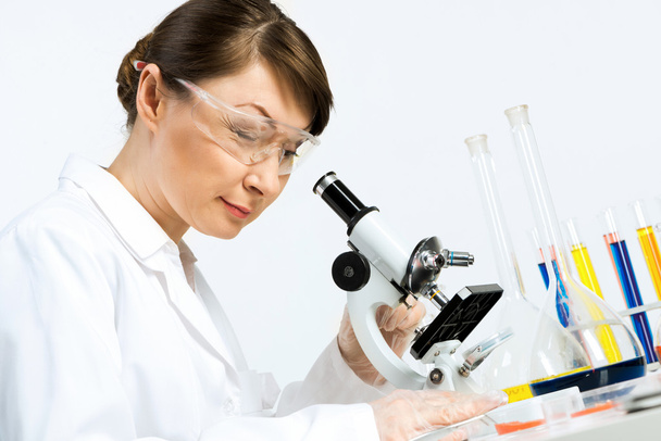 Woman working in lab - Photo, Image