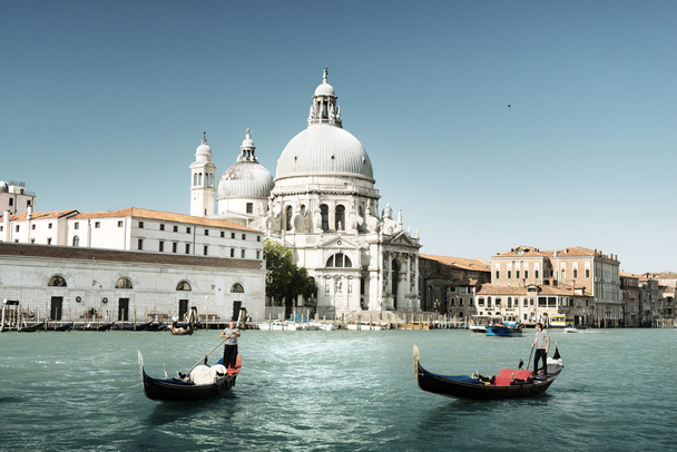 Grand Canal ja Basilica Santa Maria Della Salute, Venetsia, Italia - Valokuva, kuva