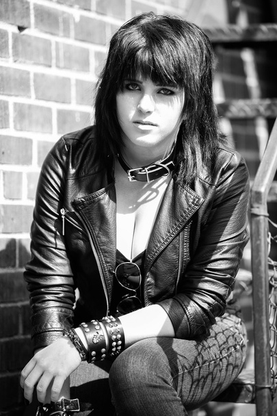 Панк-рок-девушка
 - Фото, изображение