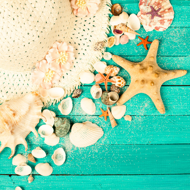 Summer accessories and shells - Фото, изображение