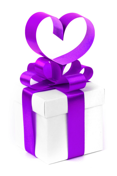 Stylized valentine heart made from purple bow - Zdjęcie, obraz