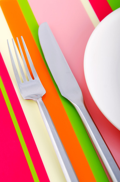 Empty plate with utensils - Foto, immagini