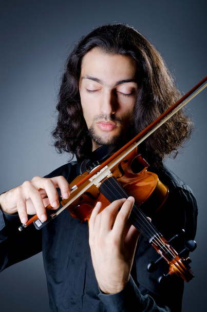 Παίκτης βιολιού που παίζει το όργανο - Φωτογραφία, εικόνα