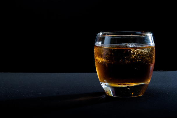Whiskey glass - Φωτογραφία, εικόνα
