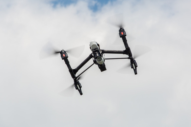 pequeno drone
 - Foto, Imagem