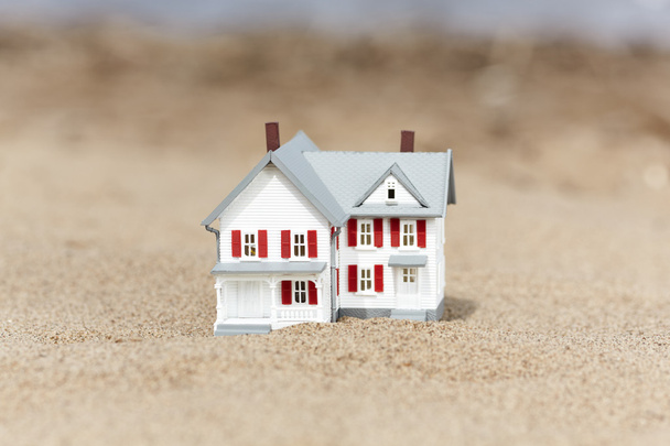 Дом на песке
 - Фото, изображение
