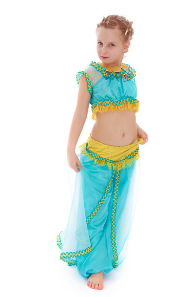 The girl in the costume of an Eastern Princess from Scheherazade - Fotoğraf, Görsel