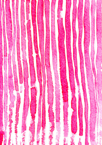 Acuarela pintada a mano cepillo rosa trazos, fondo rayado
 - Foto, Imagen
