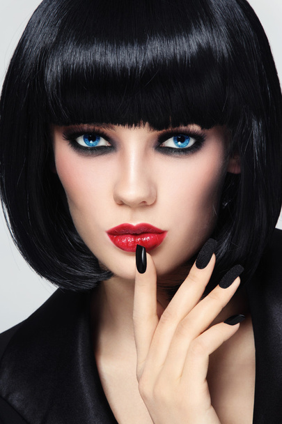 woman with bob haircut and black manicure - Photo, image