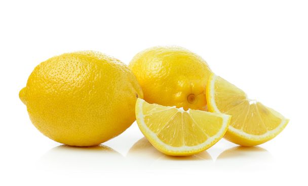 frische Zitrone isoliert auf weißem Hintergrund - Foto, Bild