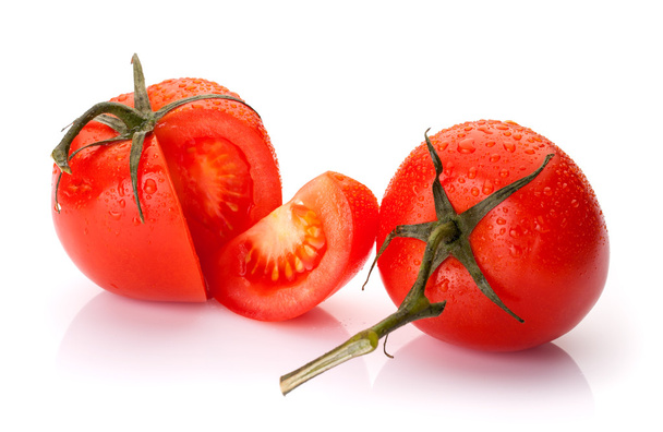dwa pomidory z gałązką na białym tle - Zdjęcie, obraz