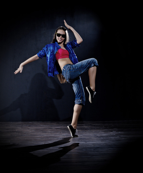 Girl modern dancer (dark version) - Fotó, kép