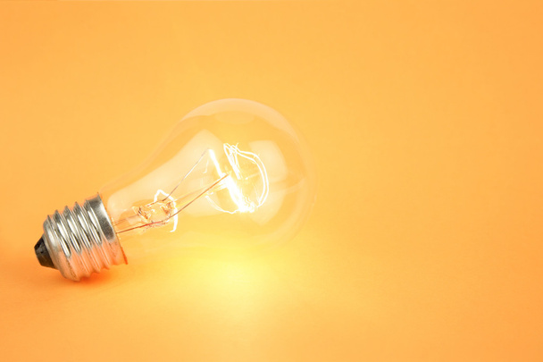 Bright Light Bulb - Foto, imagen
