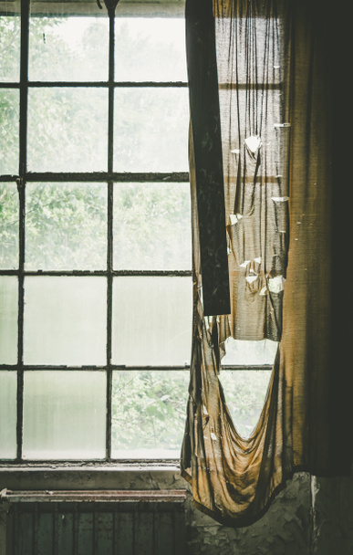 old window with curtain - Foto, Imagen