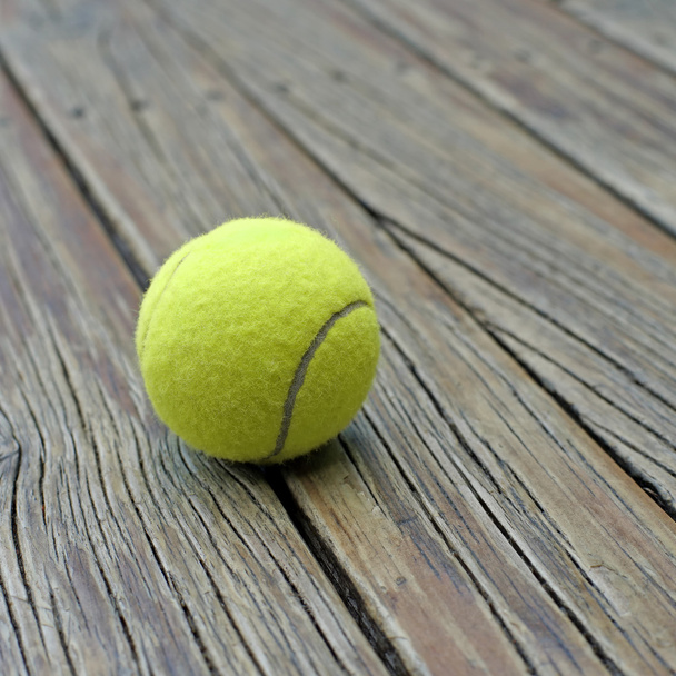 Tennis pallo puinen tausta
 - Valokuva, kuva