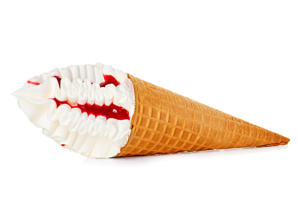 Crème glacée isolée sur blanc
 - Photo, image