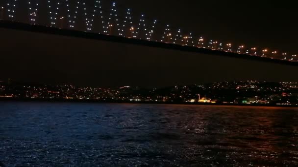 夜の街のイスタンブールとボスポラス橋 Hd 1080 p - 映像、動画