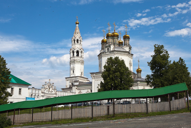 Catedral Trinity. Verkhoturye. Rusia
. - Foto, imagen