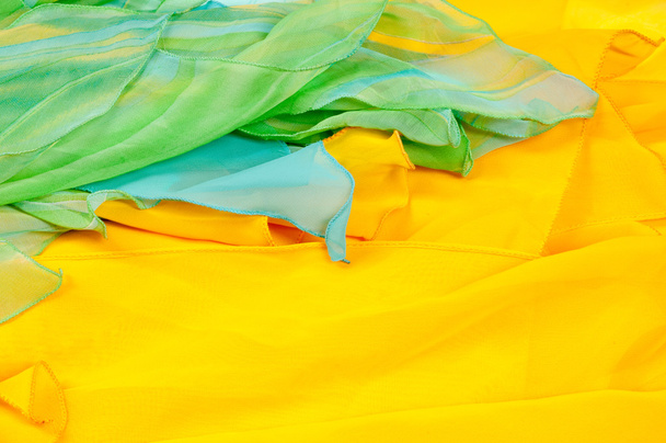 Tkaniny jedwabne tekstury, tła. kolor zielony i żółty - Zdjęcie, obraz