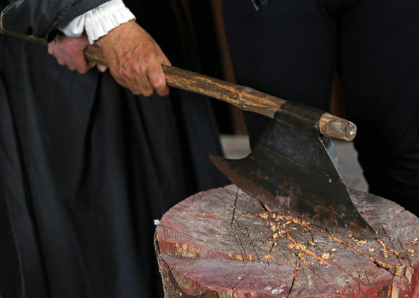 machado medieval antigo do carrasco
 - Foto, Imagem