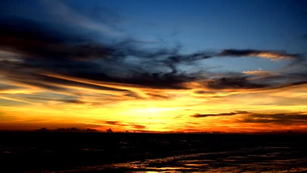 Himmel und Strand am Abend in Thailand - Filmmaterial, Video