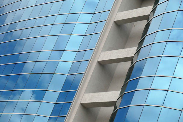  Reflection in windows of modern office building - Foto, immagini