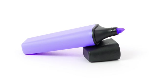 Фиолетовый маркер
 - Фото, изображение