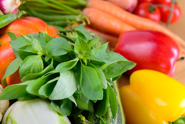 légumes mûrs différents
 - Photo, image
