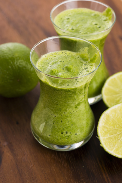 Sağlıklı yeşil içecek, sebze suyu - Fotoğraf, Görsel