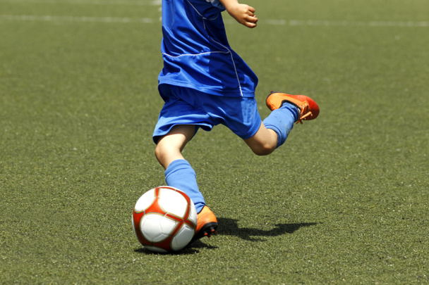 Voetbal kinderen - Foto, afbeelding
