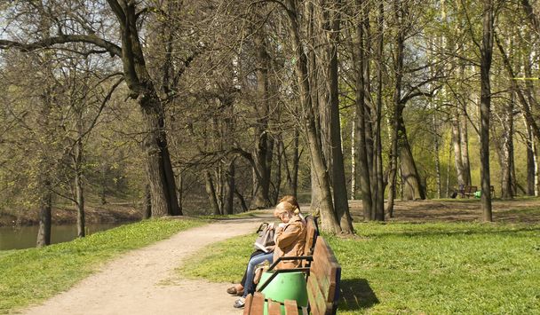 People rest in park Izmaylovky - Photo, Image