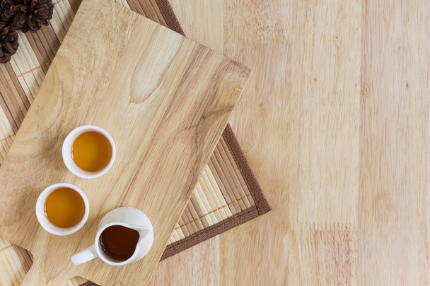 Texture en bois fond avec des tasses de thé
 - Photo, image