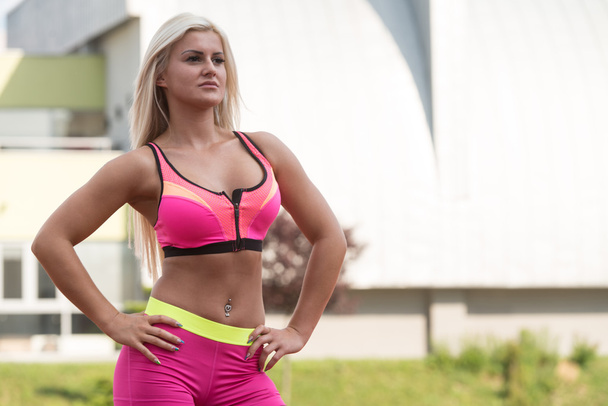 Athletic Female After Fitness Exercise Outdoor - Valokuva, kuva