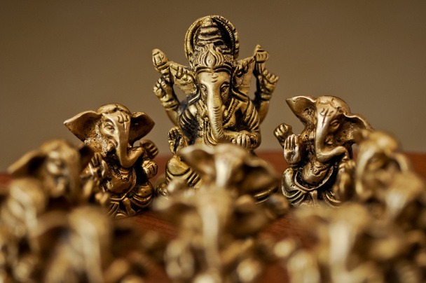 Ganesha joukossa Ganesha n
 - Valokuva, kuva