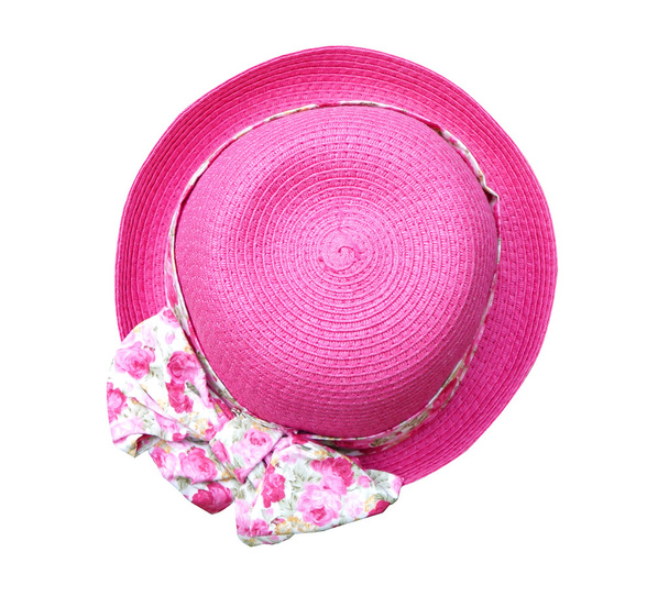 Летняя шапка-ушанка с цветочком на белом фоне
) - Фото, изображение