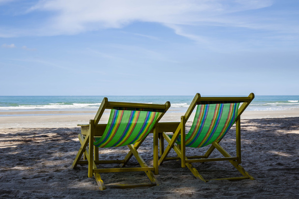 twee strandstoelen - Foto, afbeelding