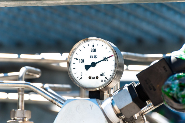 Pressure gauge for measuring pressure in the system - Photo, Image