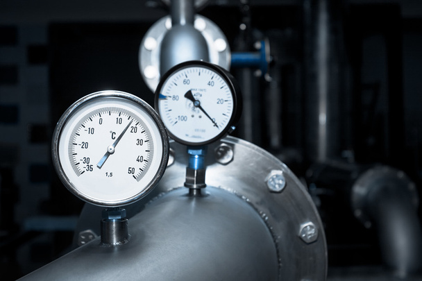 Вимірювач температури промислової води
 - Фото, зображення